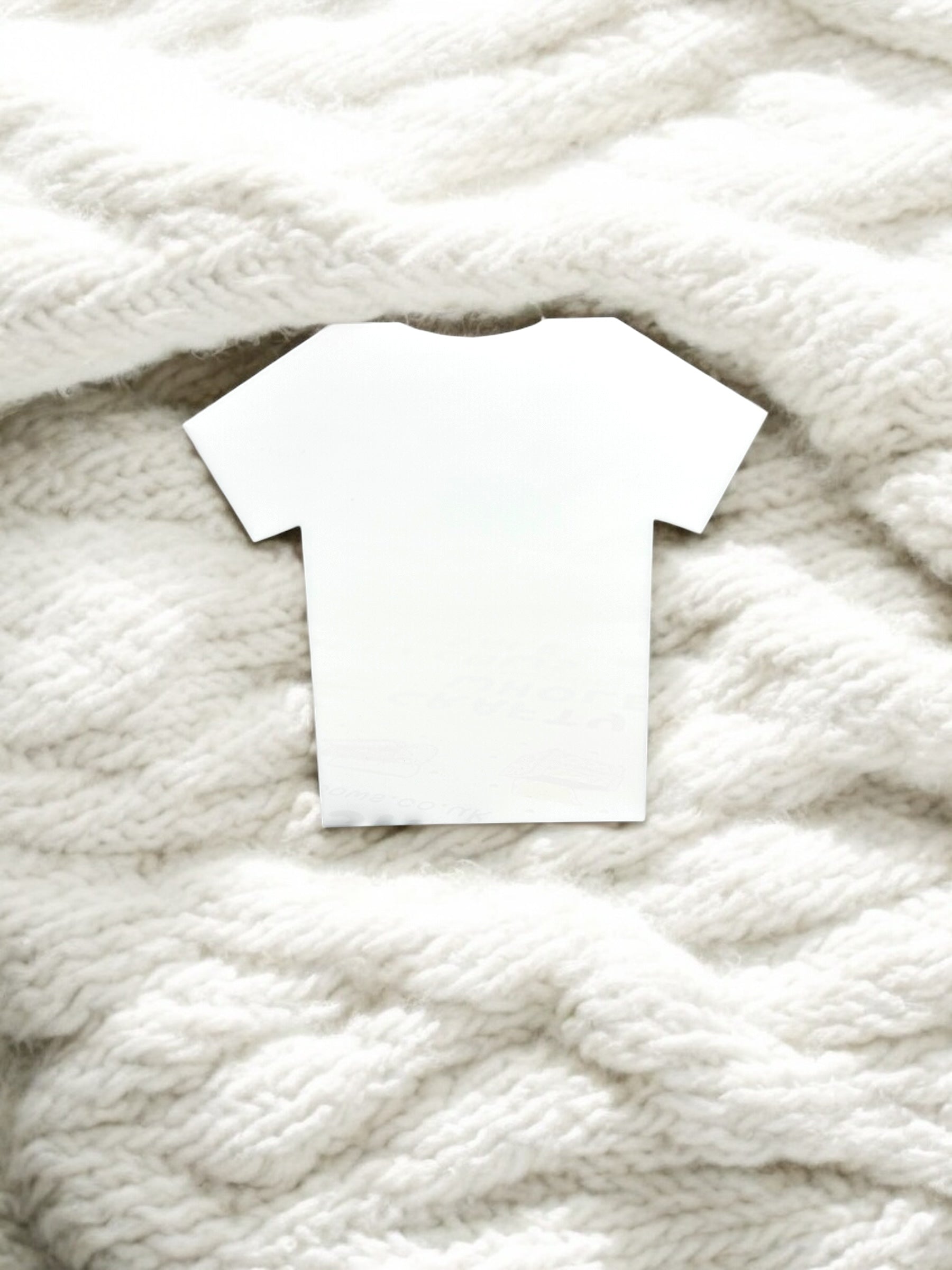 10mm Acrylic - T-Shirt