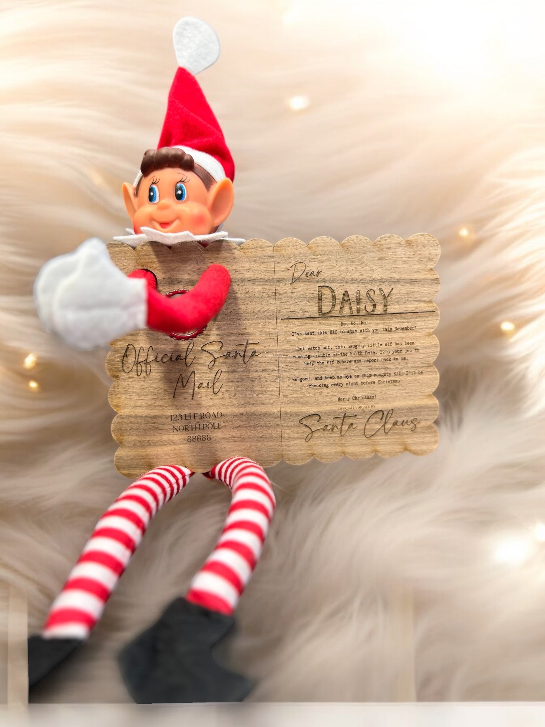 Elf Delivery Postcard - Scalloped Veneer