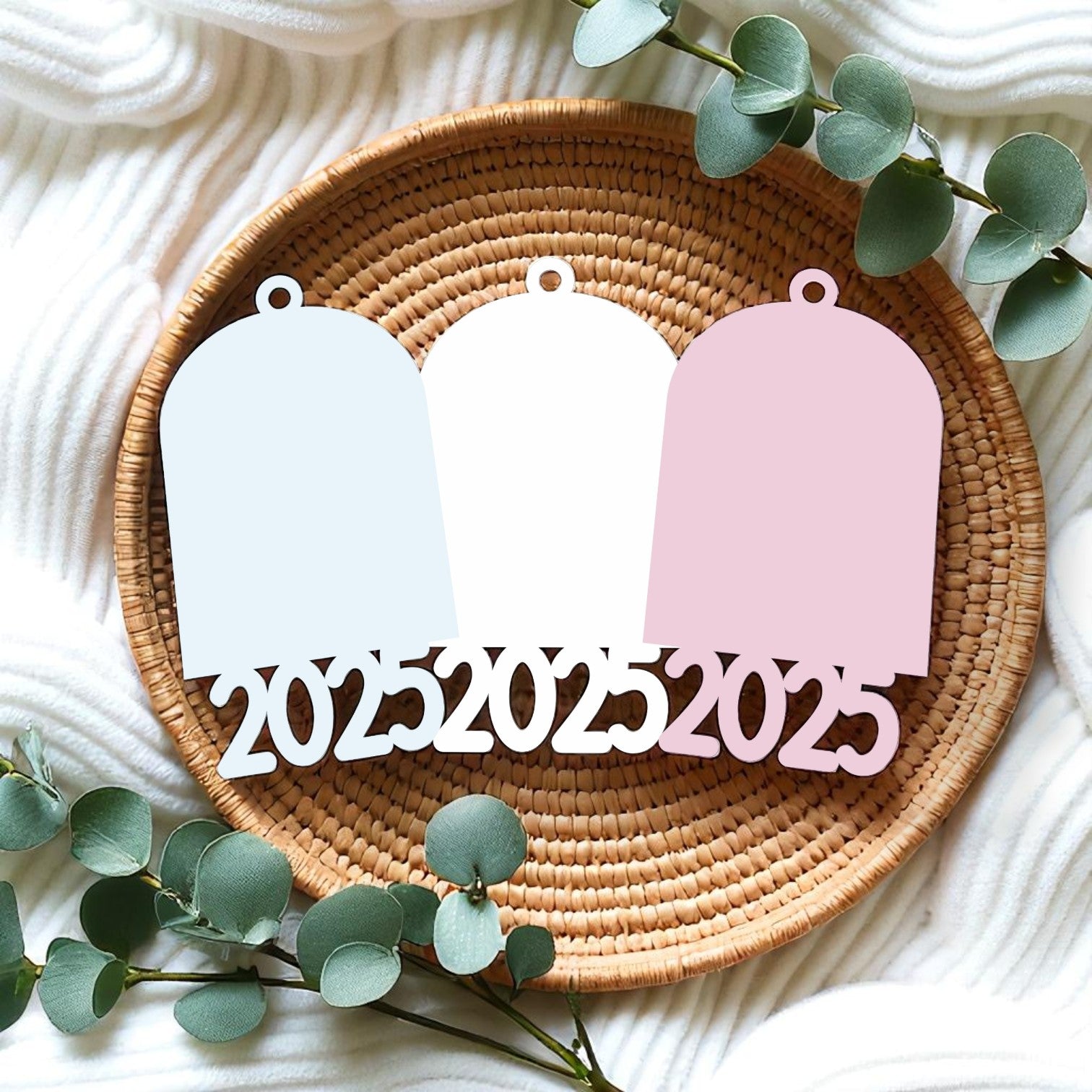 2025 Arch Shaped Bauble