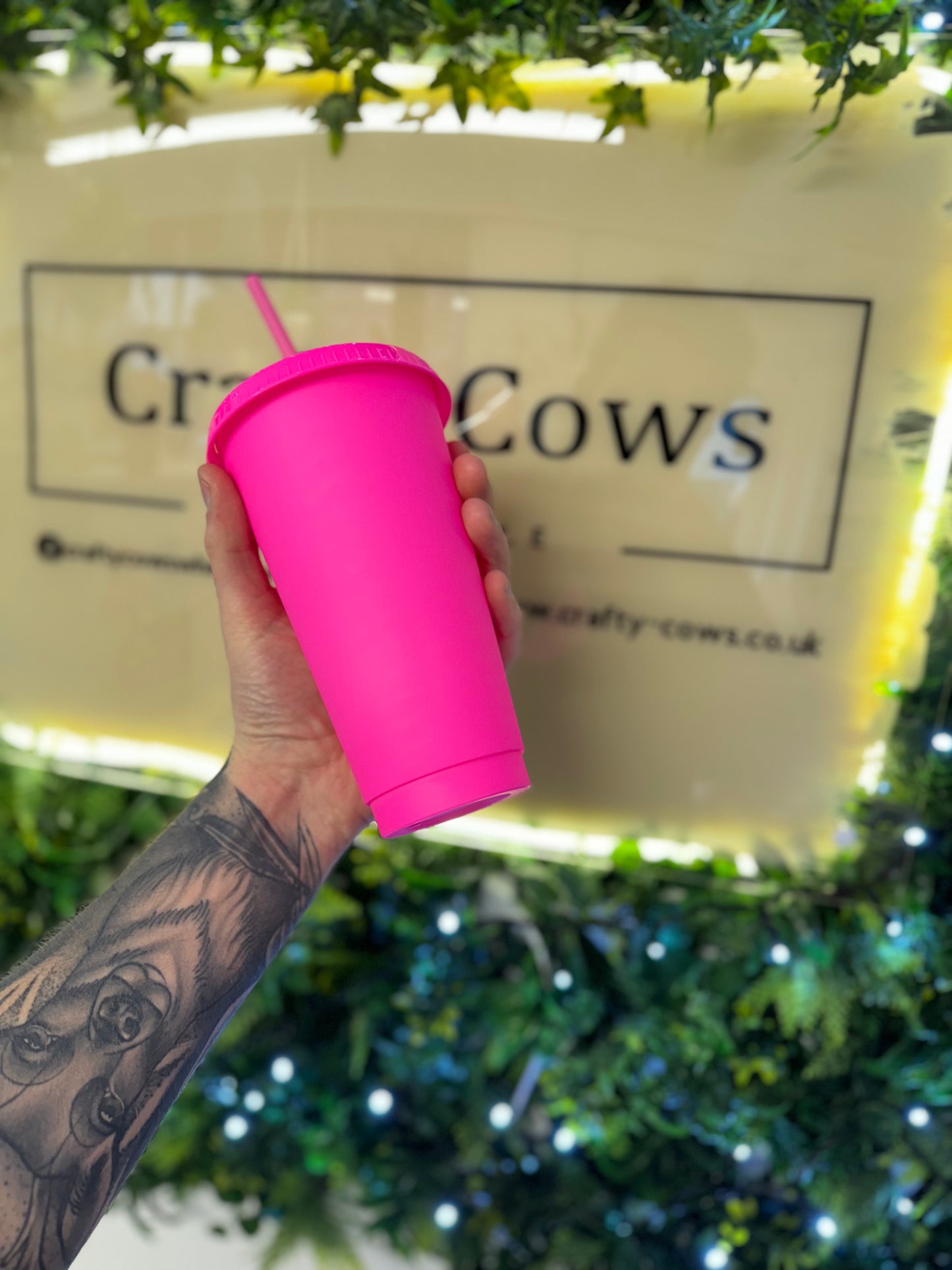 24 oz Cold Cup - Barbie Pink